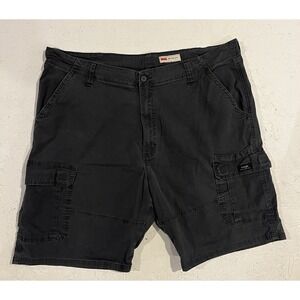 Wrangler Shorts Mens 42 Gray Cargo Relaxed Fit Above Knee Stretch Hiking Outdoor